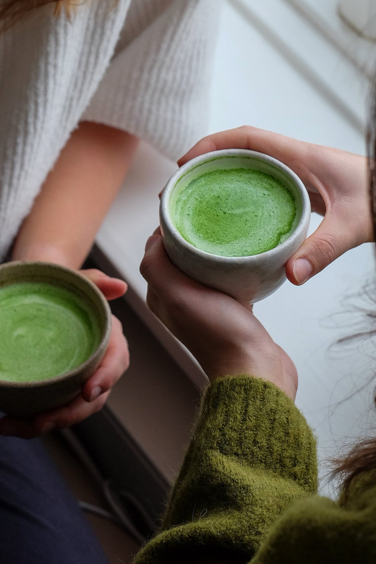 To skåle med matcha